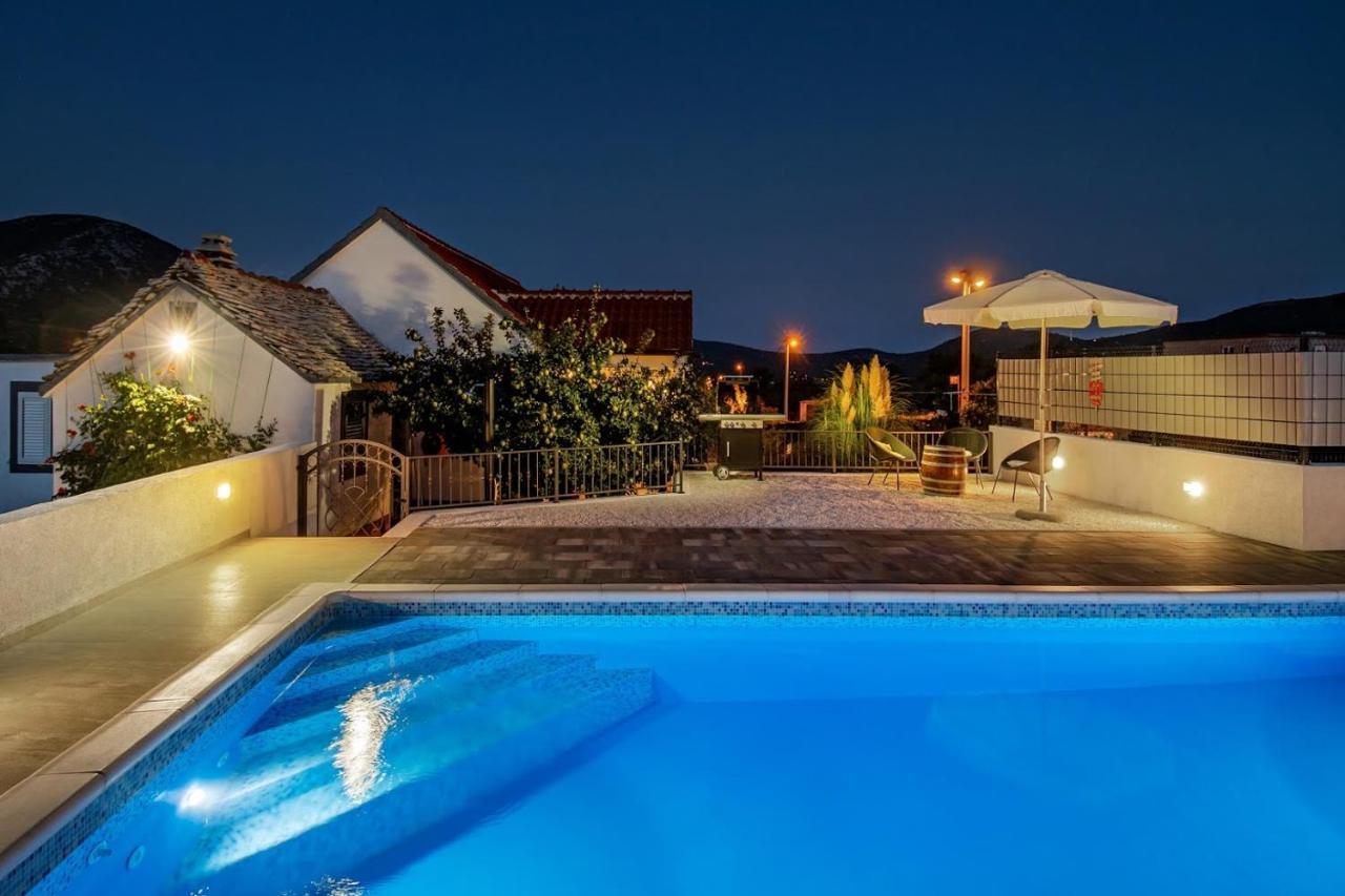 הוילה Blizna Donja House Camellia With Fenced Pool And Playground מראה חיצוני תמונה