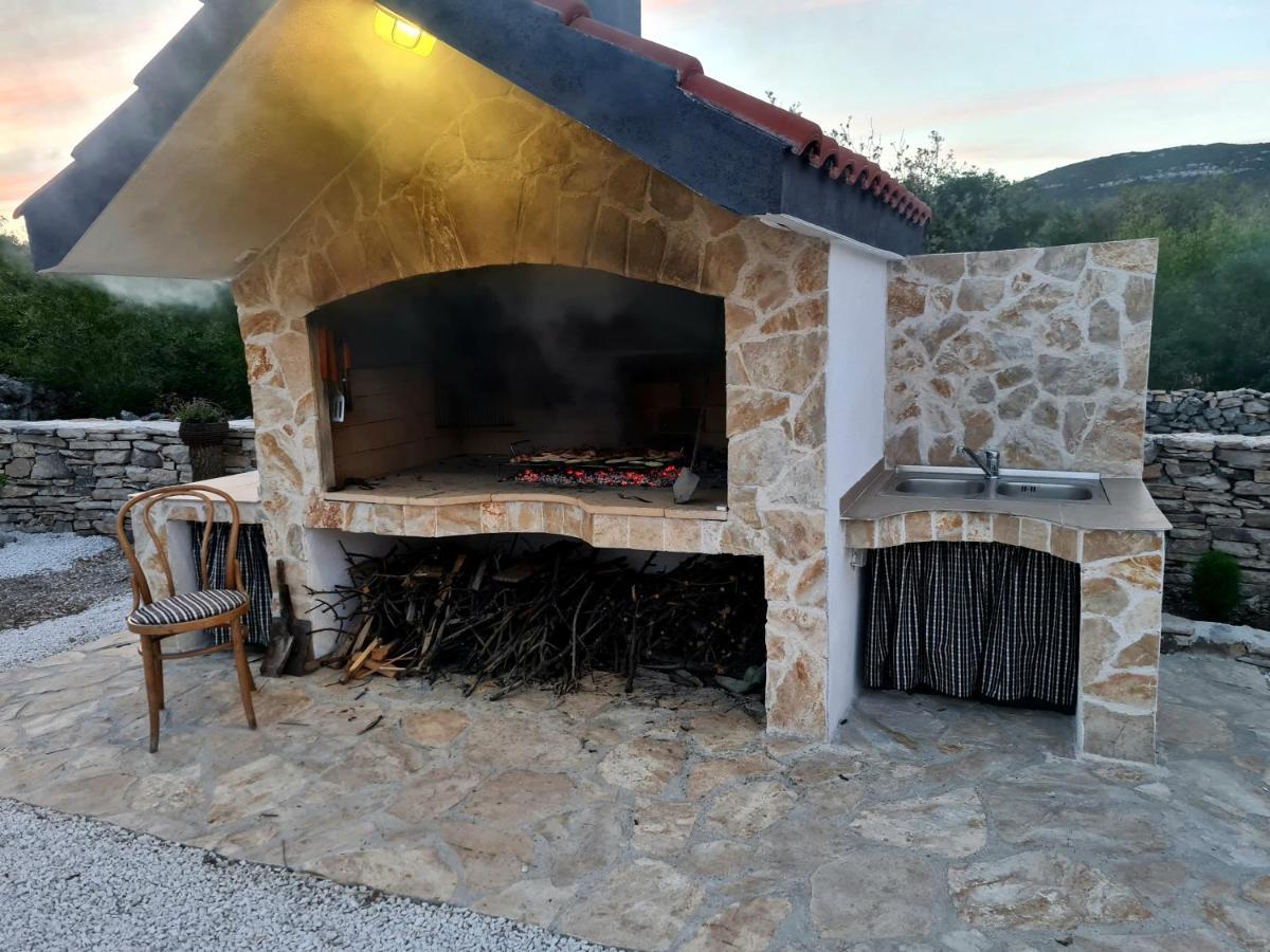 הוילה Blizna Donja House Camellia With Fenced Pool And Playground מראה חיצוני תמונה